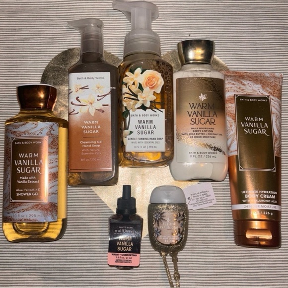 NEW Bath and Body Works Warm Vanilla Sugar Set + Free Gifts! - Picture 2 of 6
